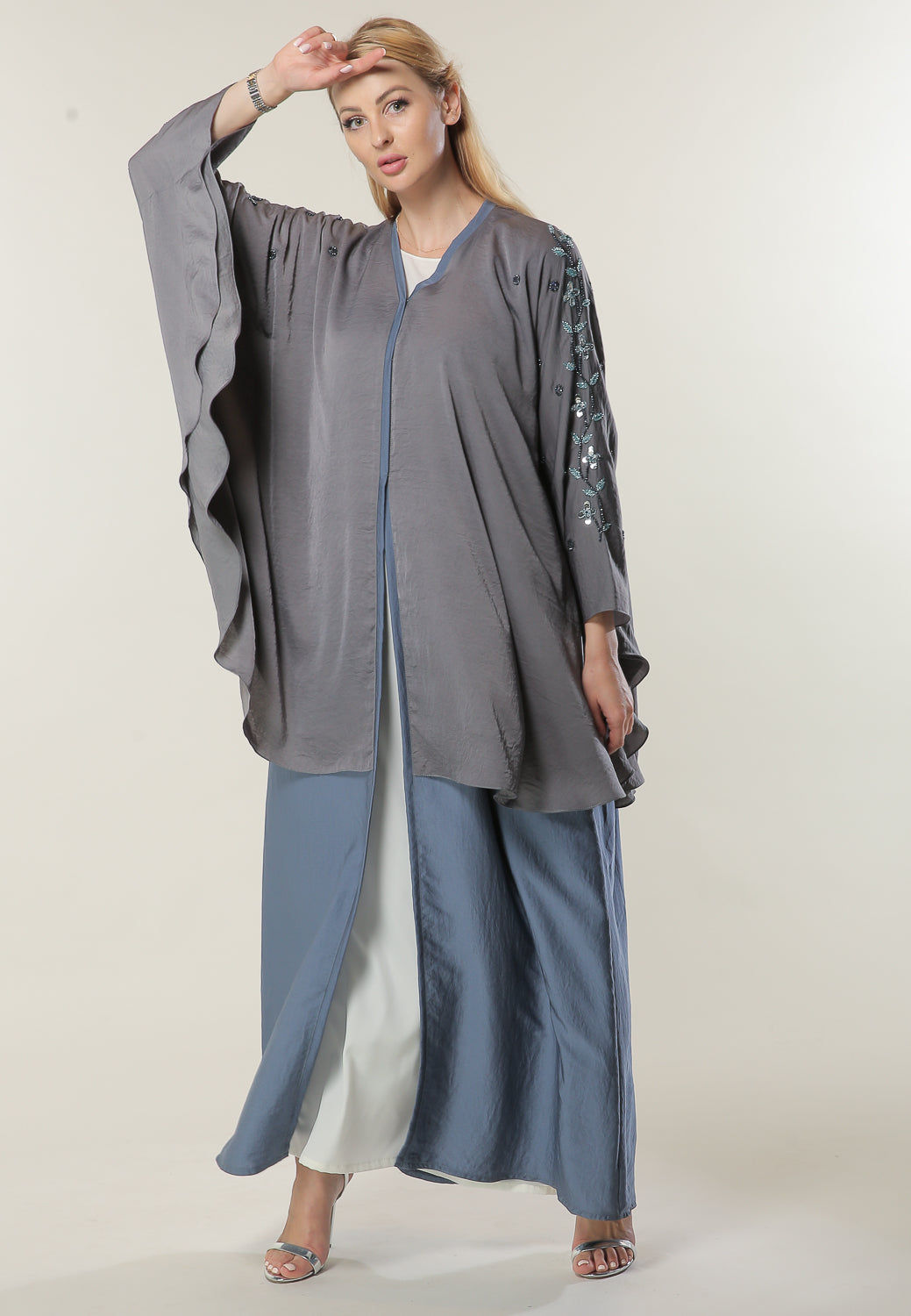MOiSTREET  Colorblock Layered Abaya with Handwork