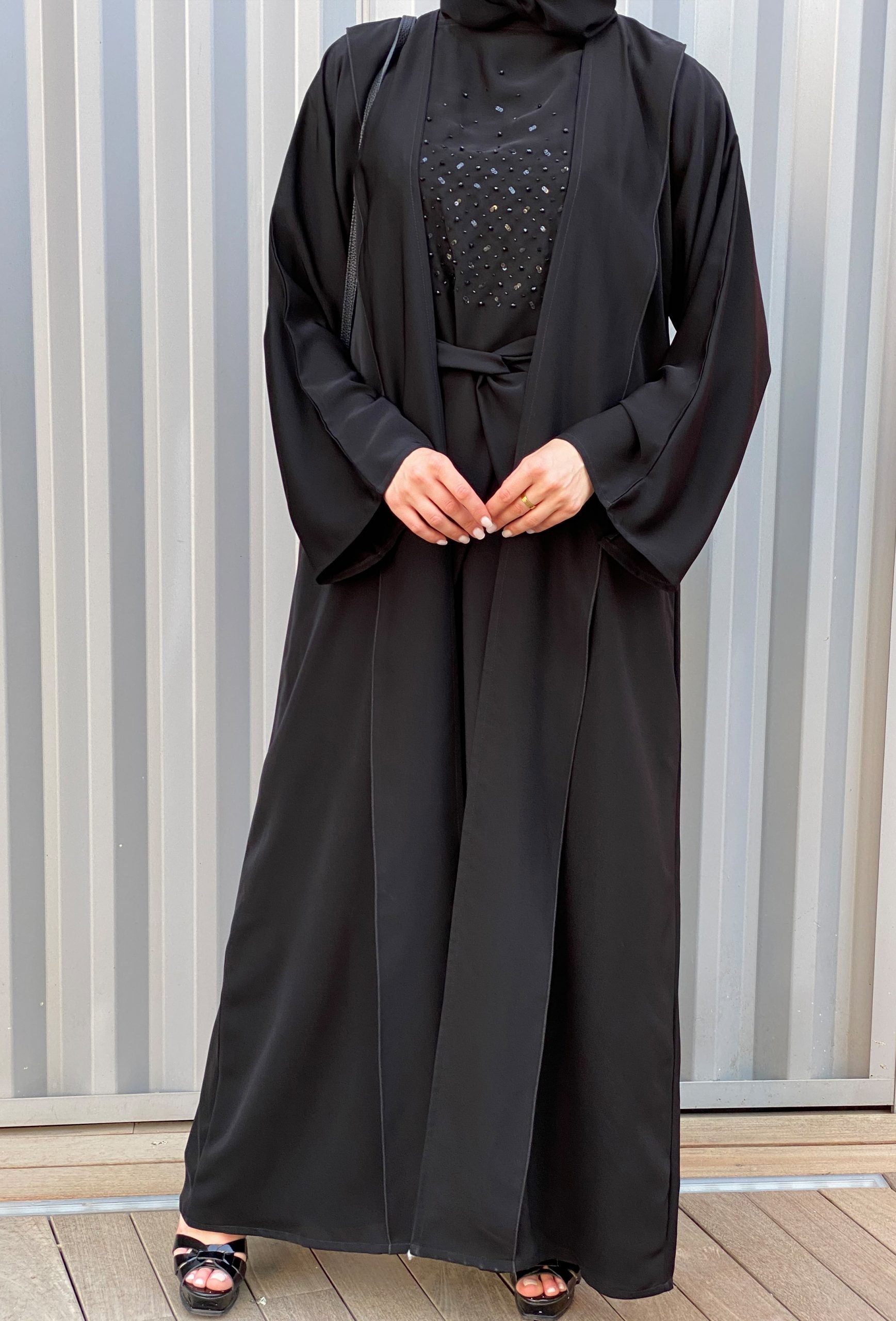 MOiSTREET Black Nada Abaya Set with Embroidered Under Dress