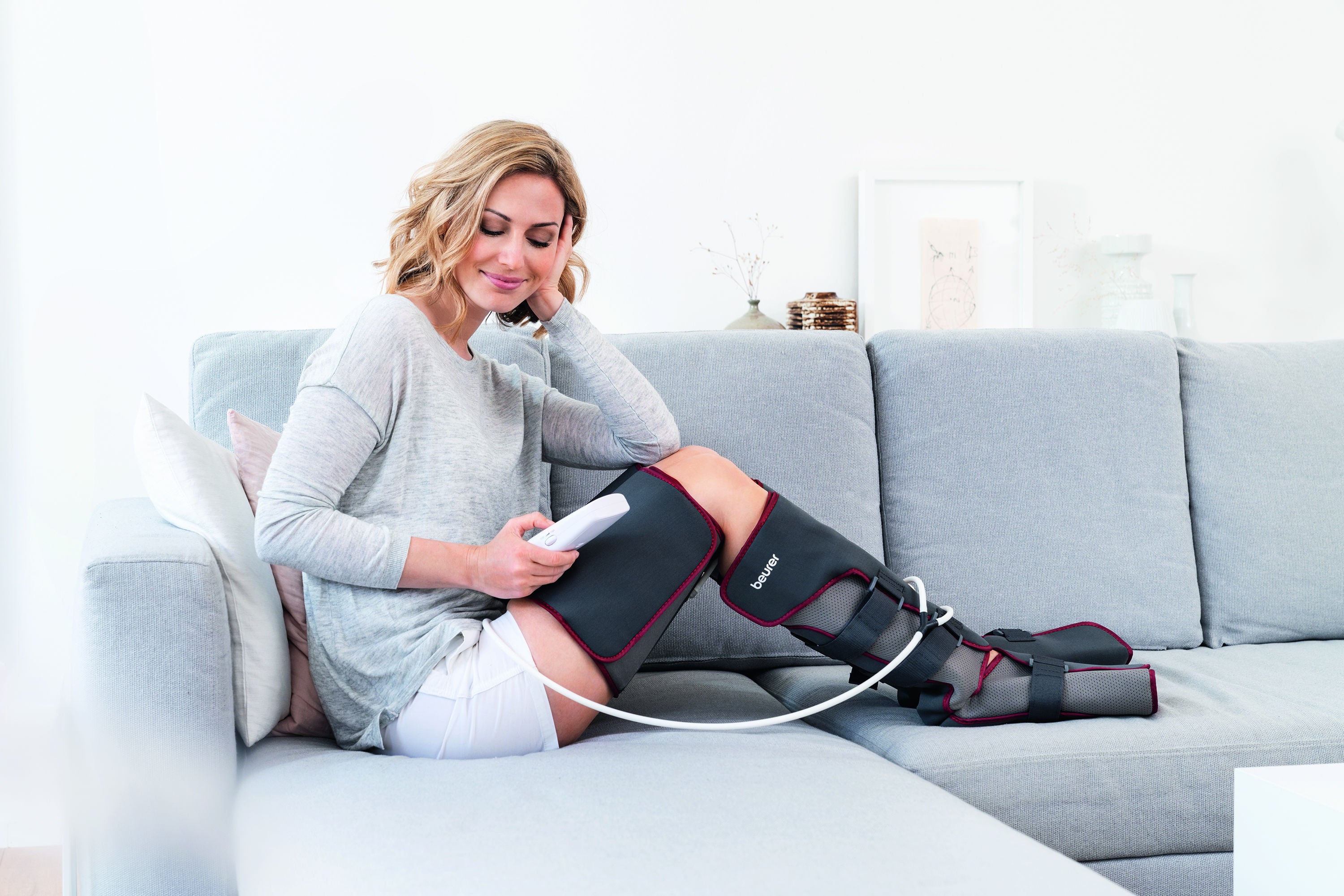 Beurer FM 150 Vein Trainer | Leg Massage Device | Air Pressure Massage for Home | Electric Vein Massager for Tension and Heavy Legs