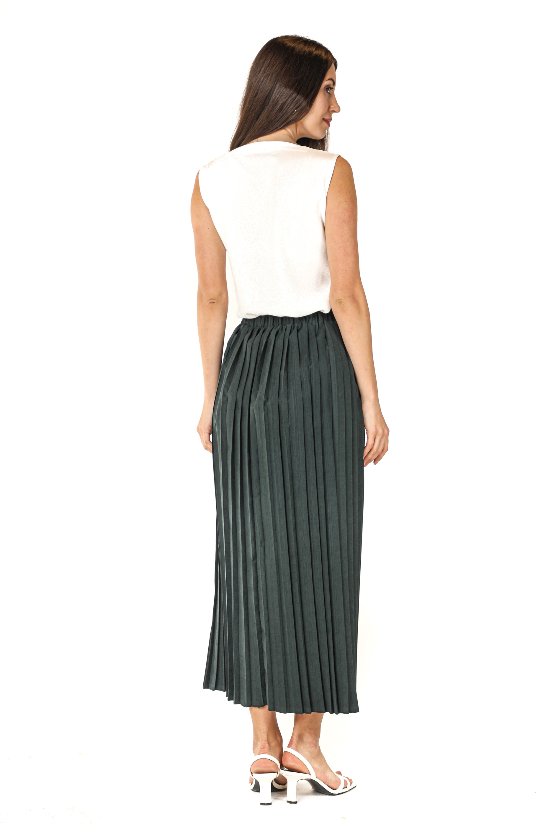 MOiSTREET Shamua Pleated Skirt