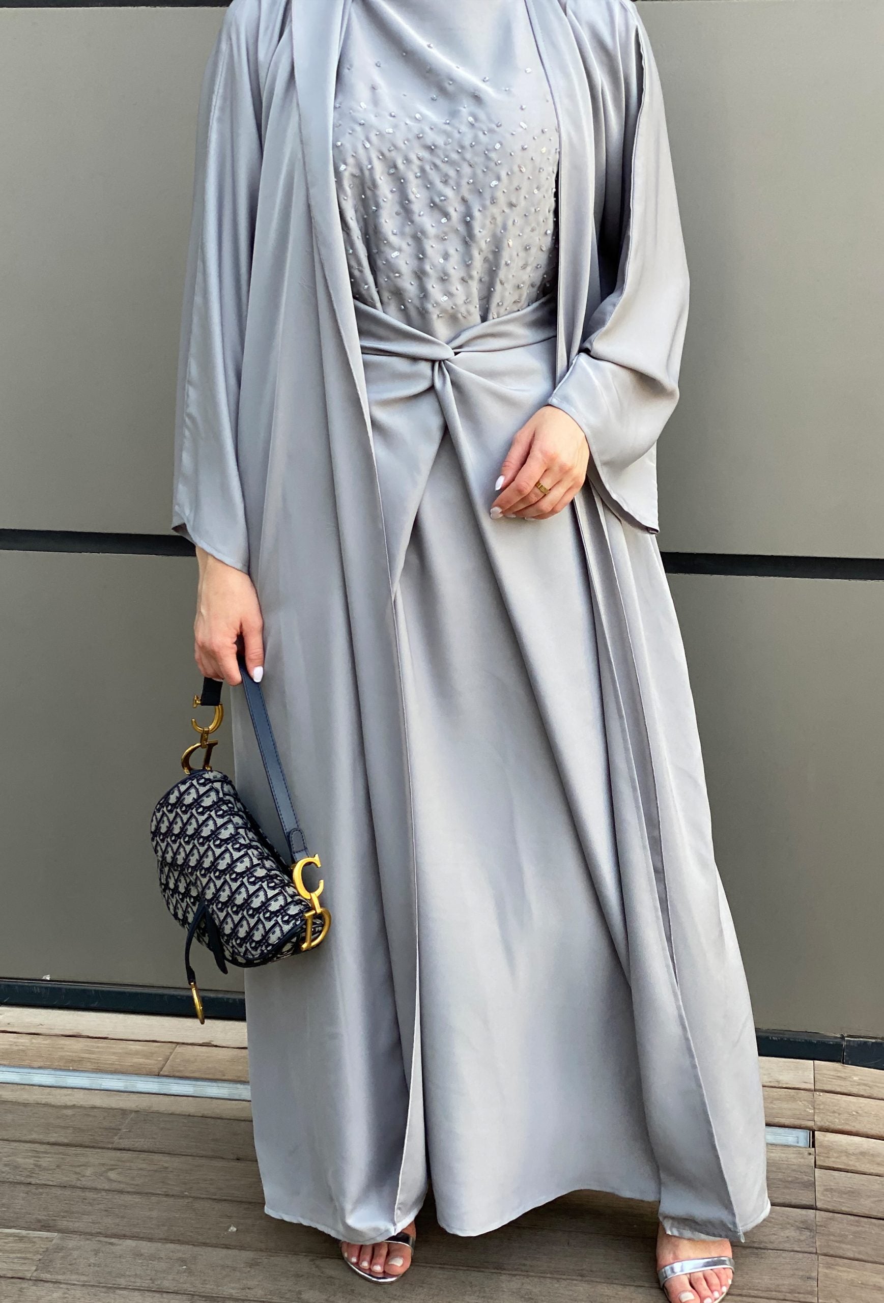 MOiSTREET Korean Nada Grey Abaya Set with Embroidered under dress attached with Belt