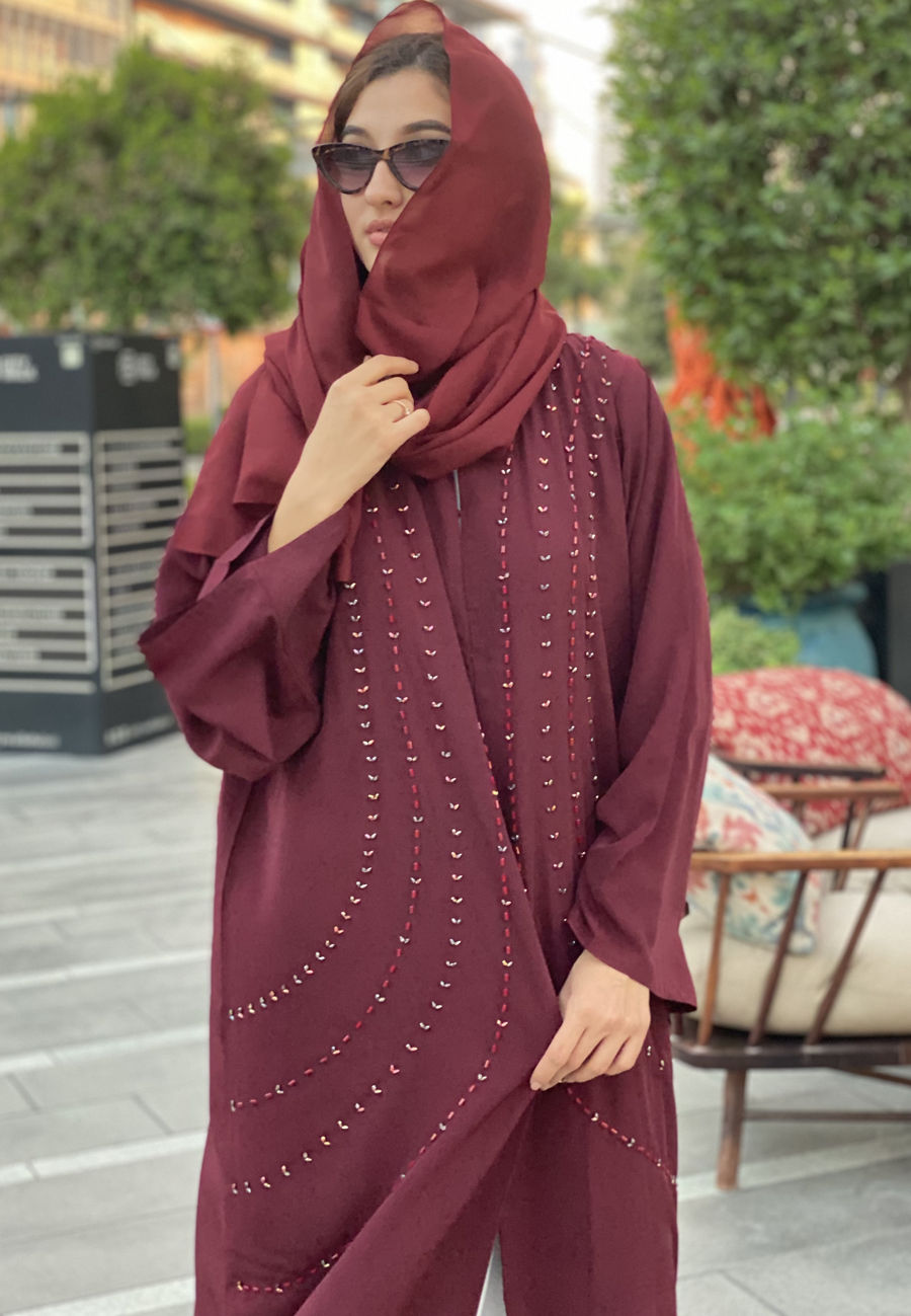 MOiSTREET Handwork Maroon Abaya