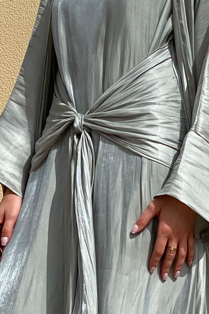 MOiSTREET Rotana Shimmer Tiara Grey Abaya Set Comes With 3 Piece