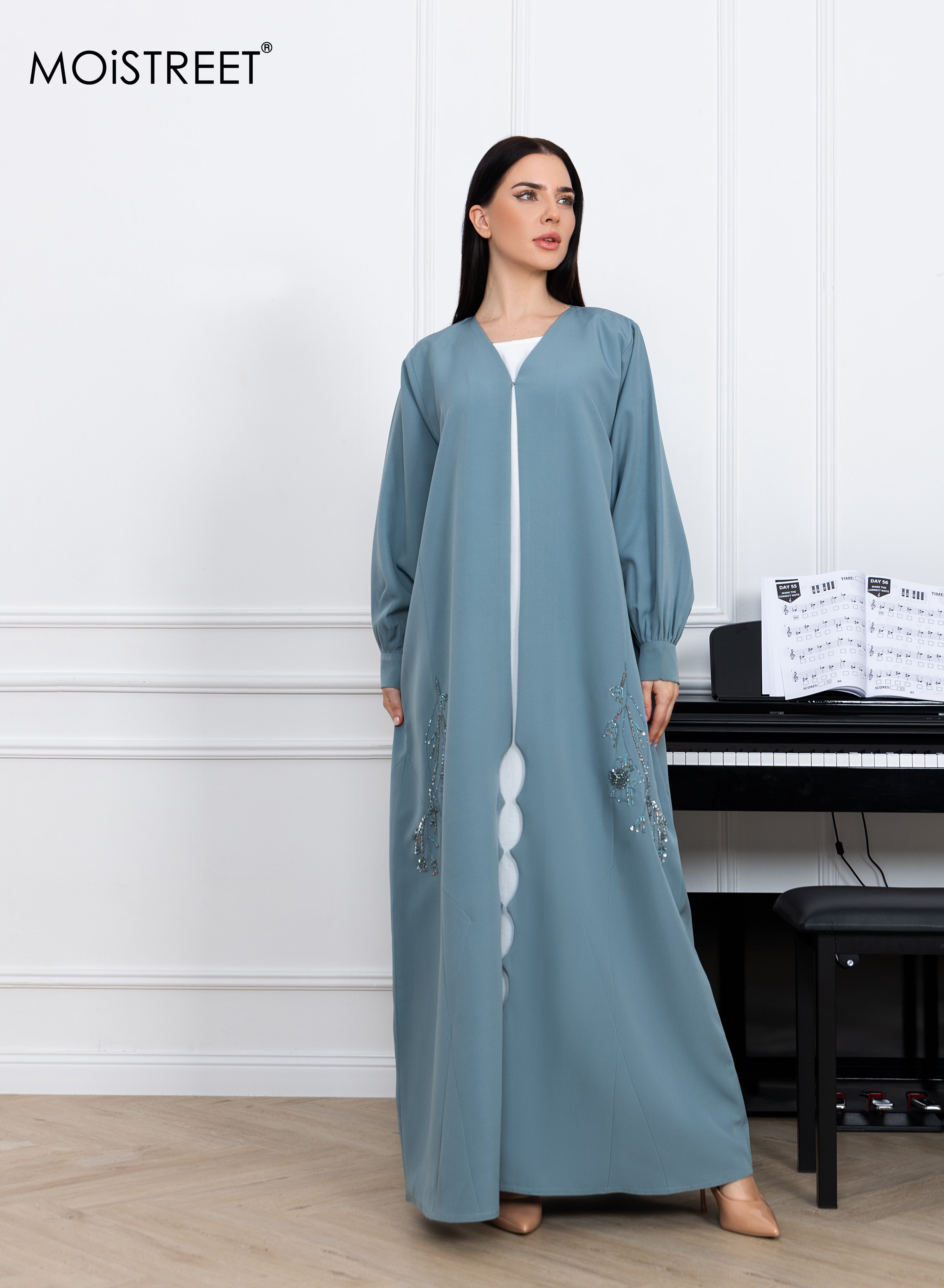 MOiSTREET Barbie Crepe Embroidery Abaya