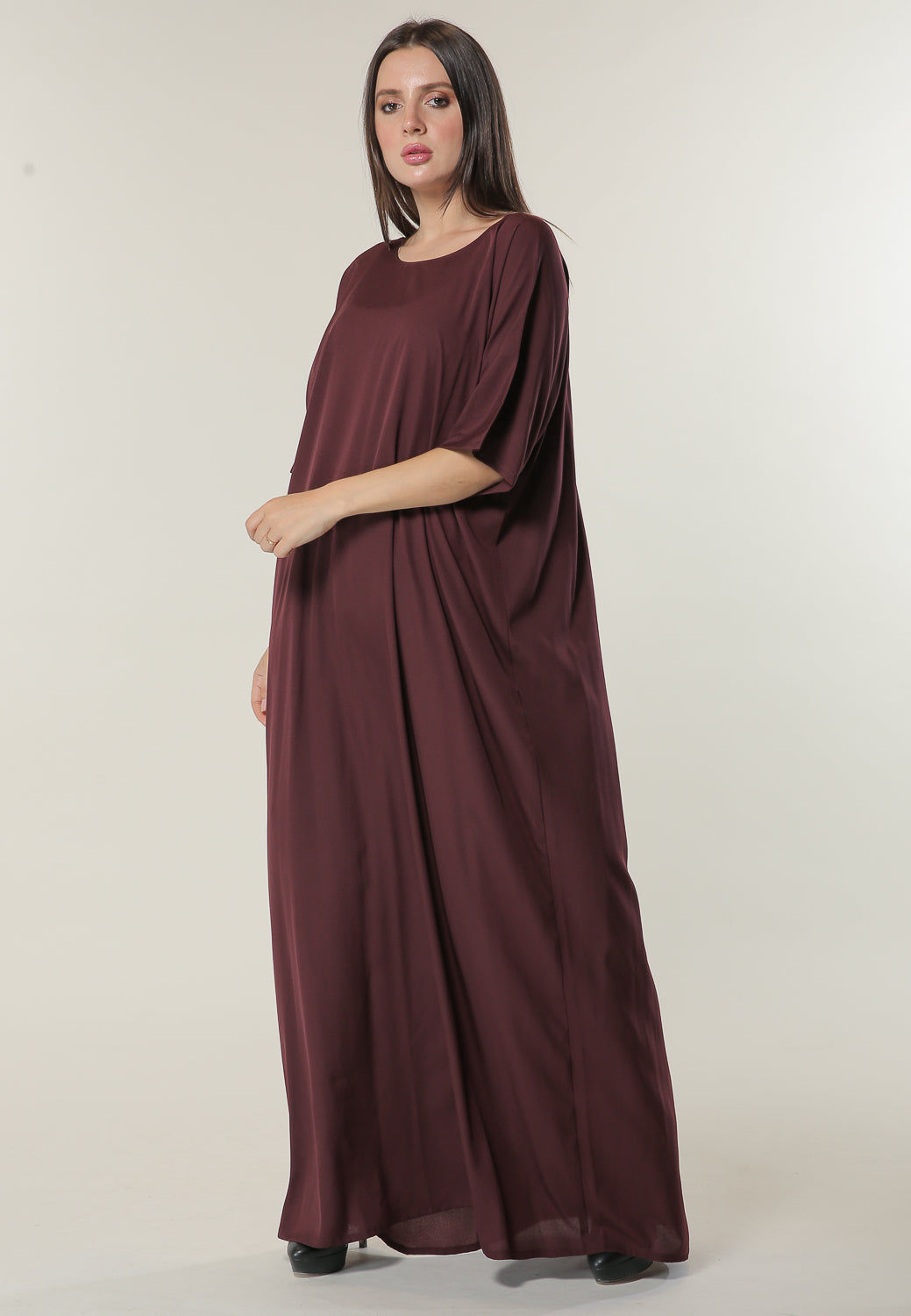 MOiSTREET Maroon Under Abaya
