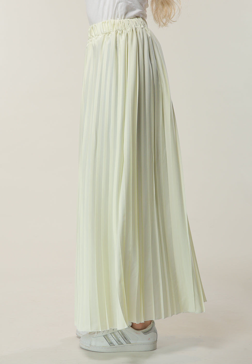 MOiSTREET Long Pleated Skirt