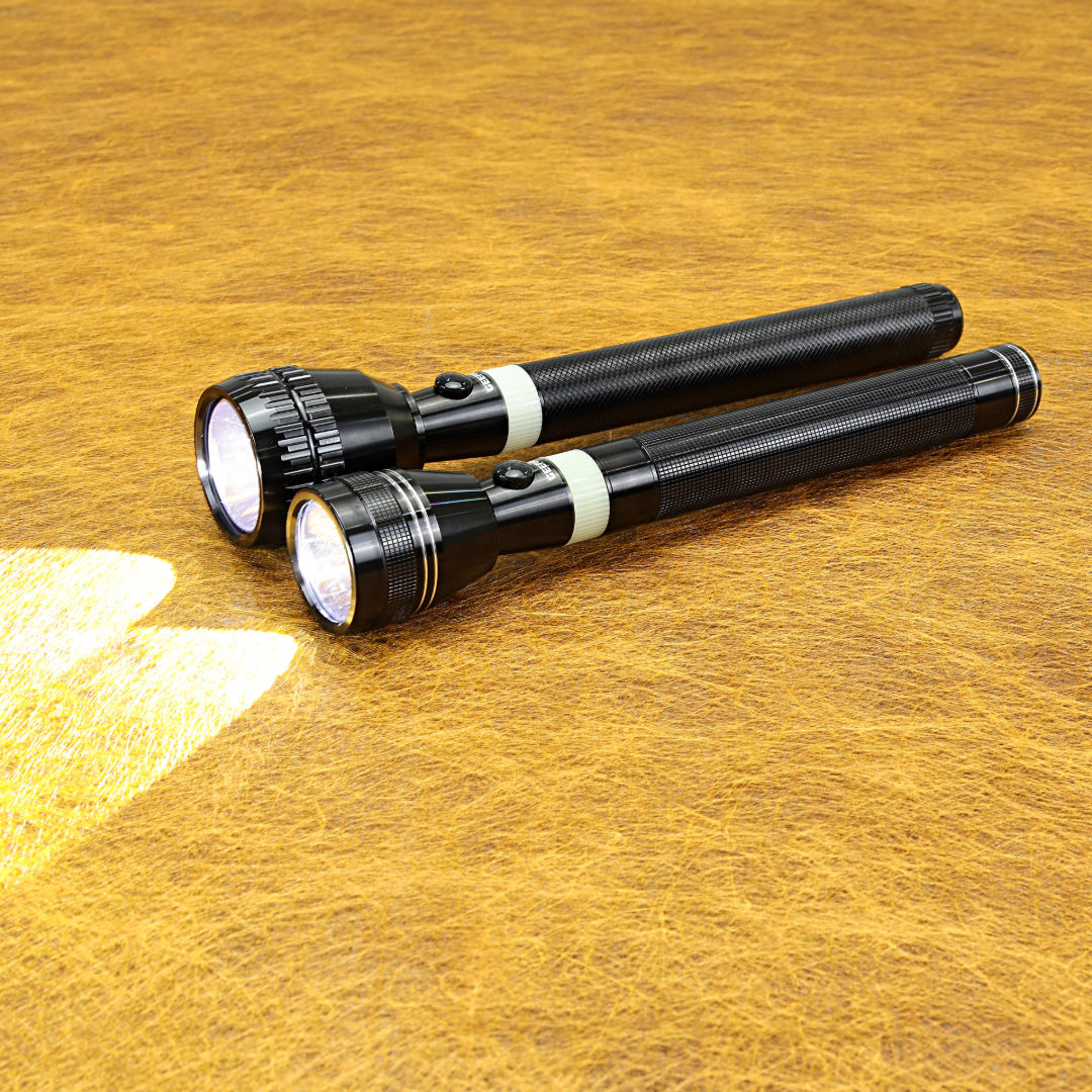 Geepas 2-Piece Rechargeable LED Flashlight Set 3W, 3 Hours Working