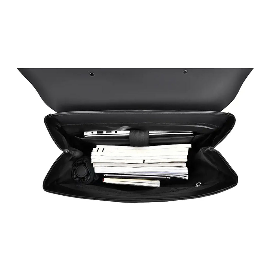 Levelo Caen Travel BackPack
