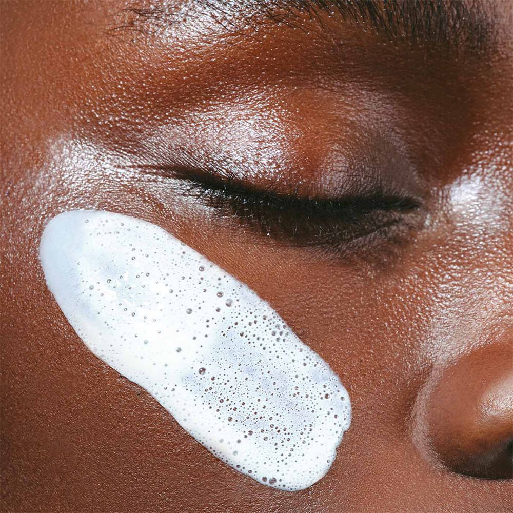 غسول رغوي لطيف مرطب 125 مل