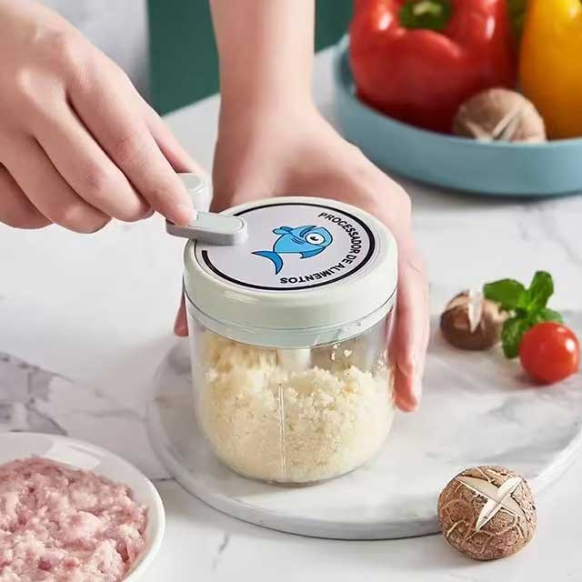 400ml Manual Household Garlic Crusher - Easy-to-Use Fresh Garlic Mincer for Kitchen Cooking