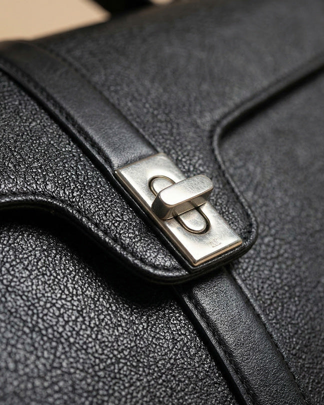 Clarea The Liv Bag