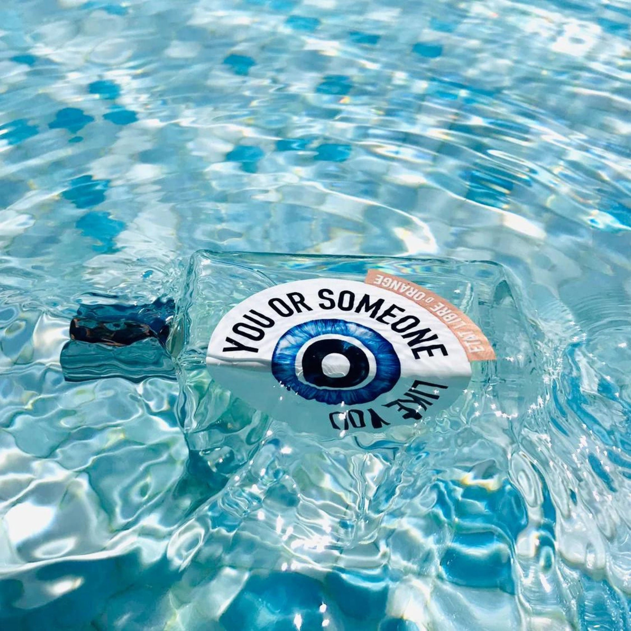 عطر "أنت أو شخص مثلك" 100 مل