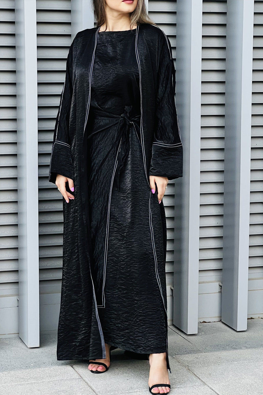 MOiSTREET 4 Pieces Abaya Set With Under Dress belt And Scarf