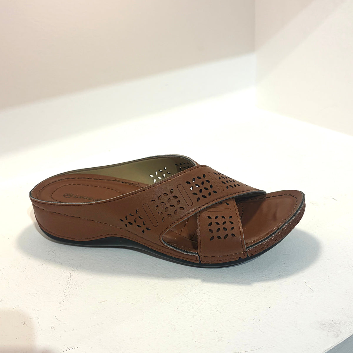 Delta5 Women's Medical Sandals
