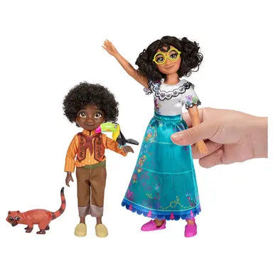 ENCANTO FASHION DOLL PLAY PACK