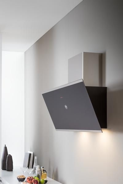 Bertazzoni KV90MOD1NA Modern Series Vertical Inclined Wall-Mount Hood, Black Glass, 90cm