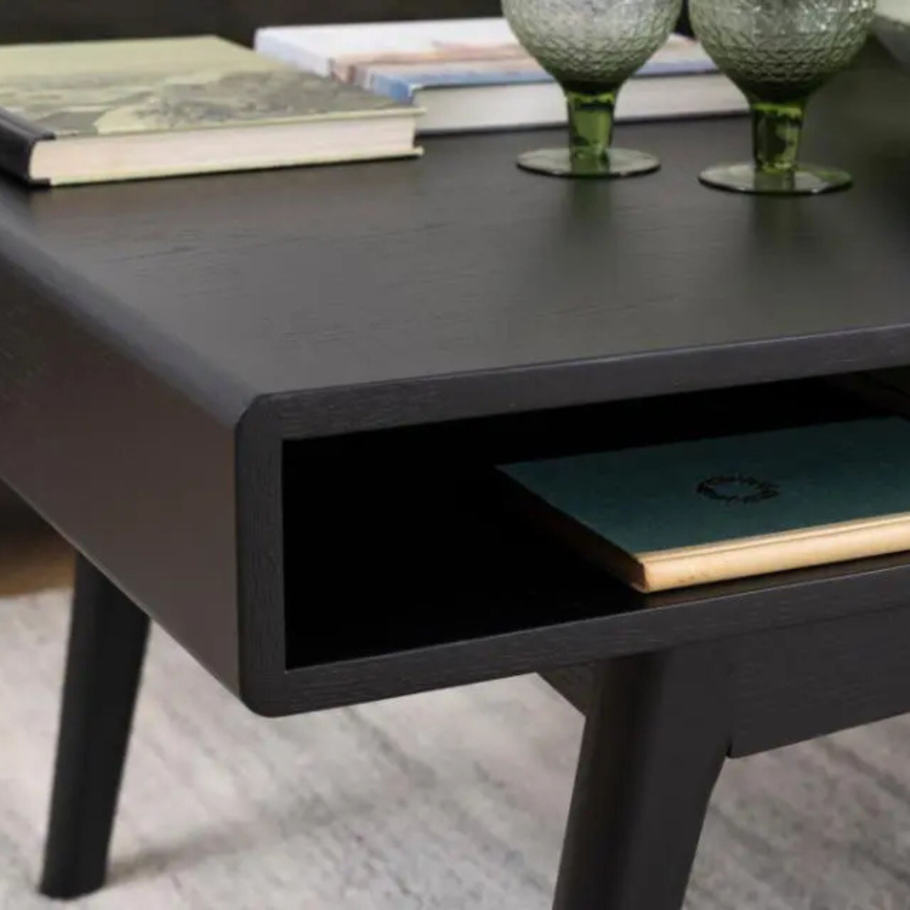 Marte Coffee Table