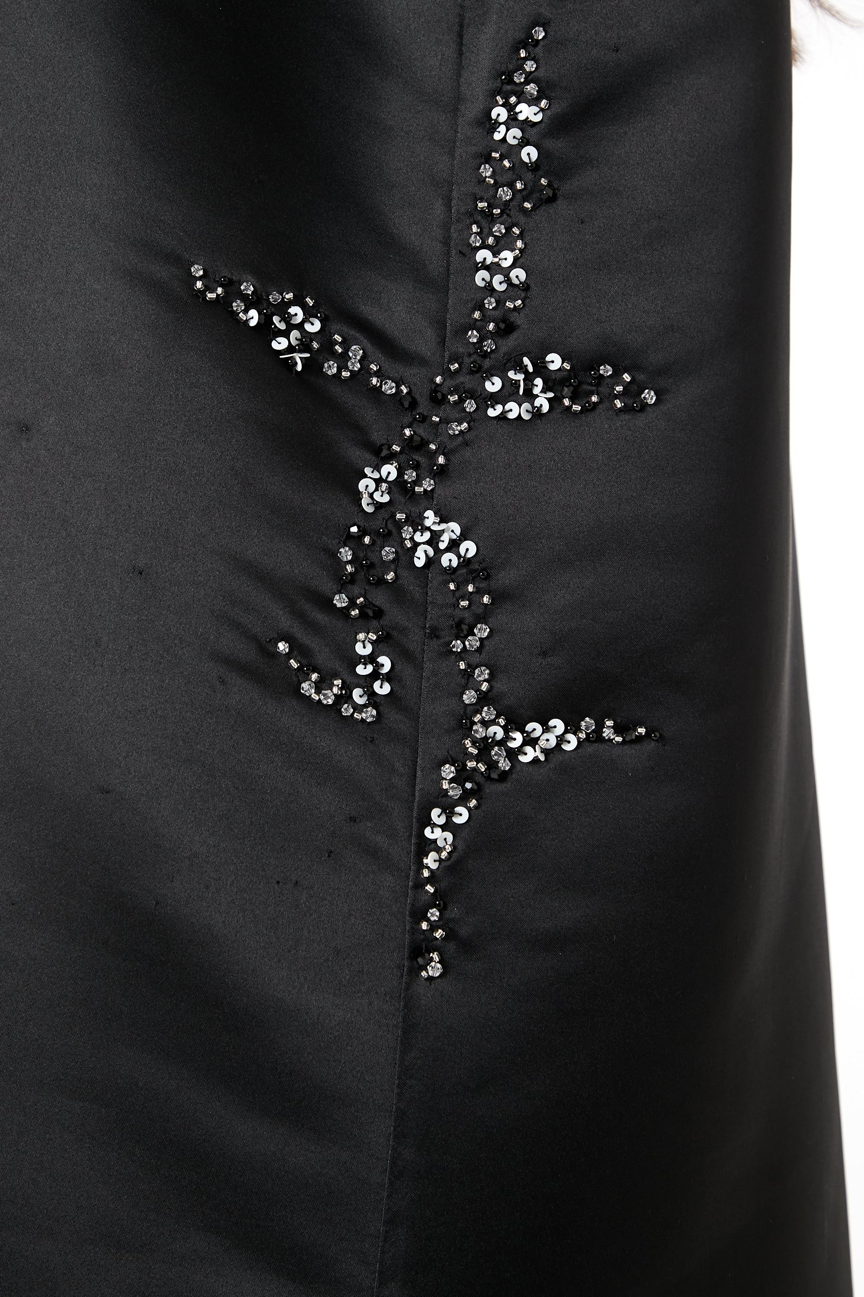 MOiSTREET Black Bridal Satin Embroidered Abaya