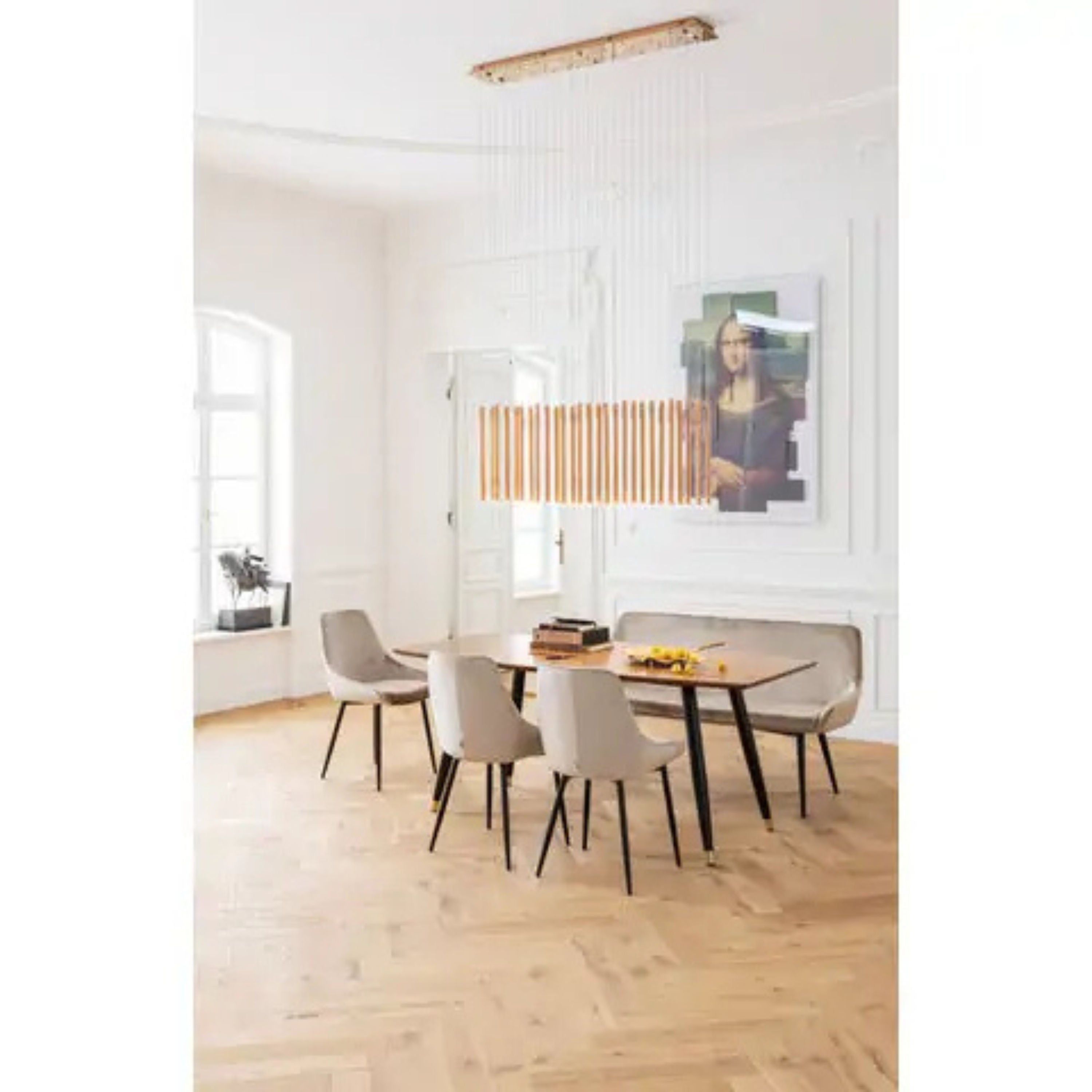 كرسي الجانب الشرقي