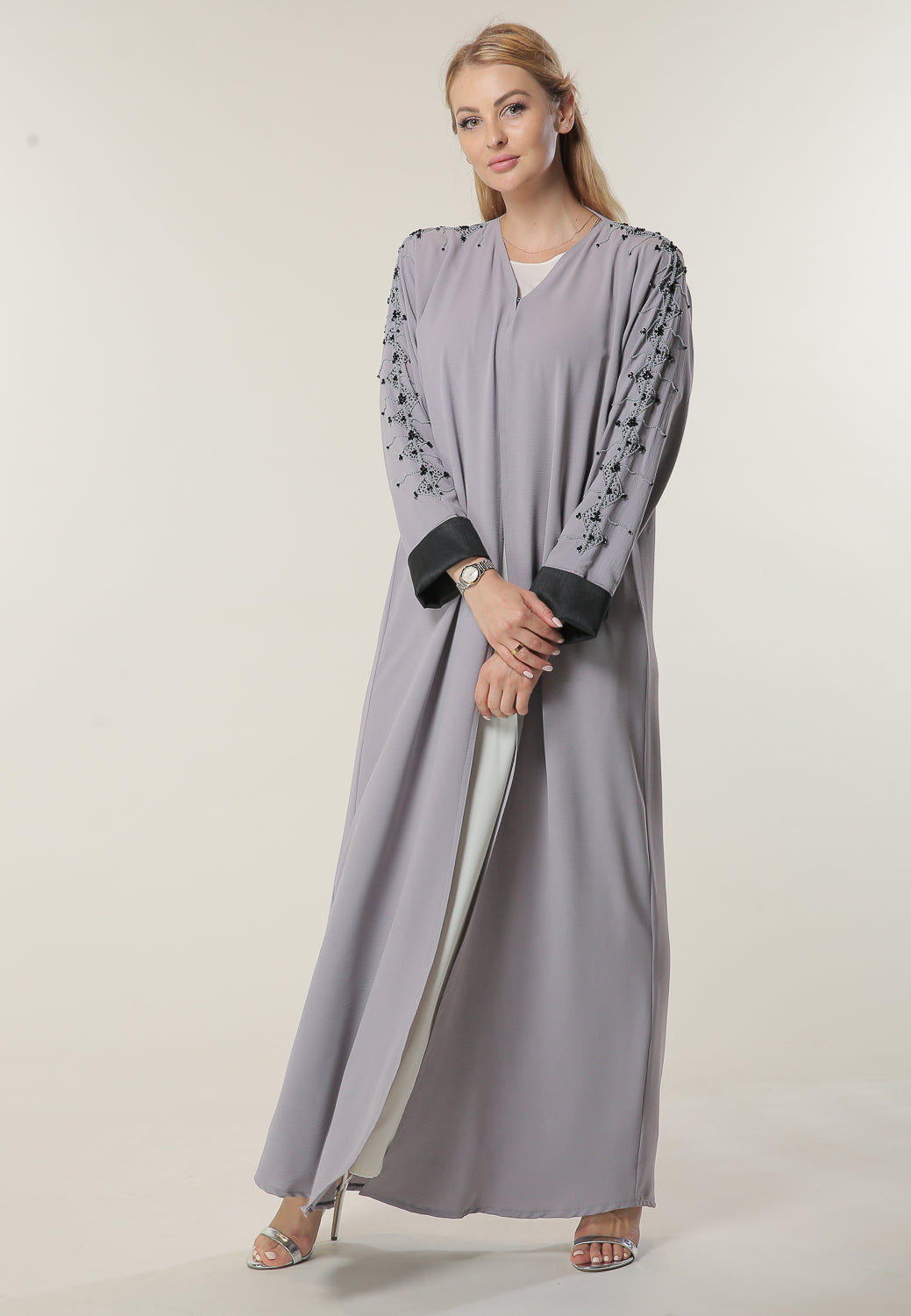 MOiSTREET Lavender abaya with Embellishment