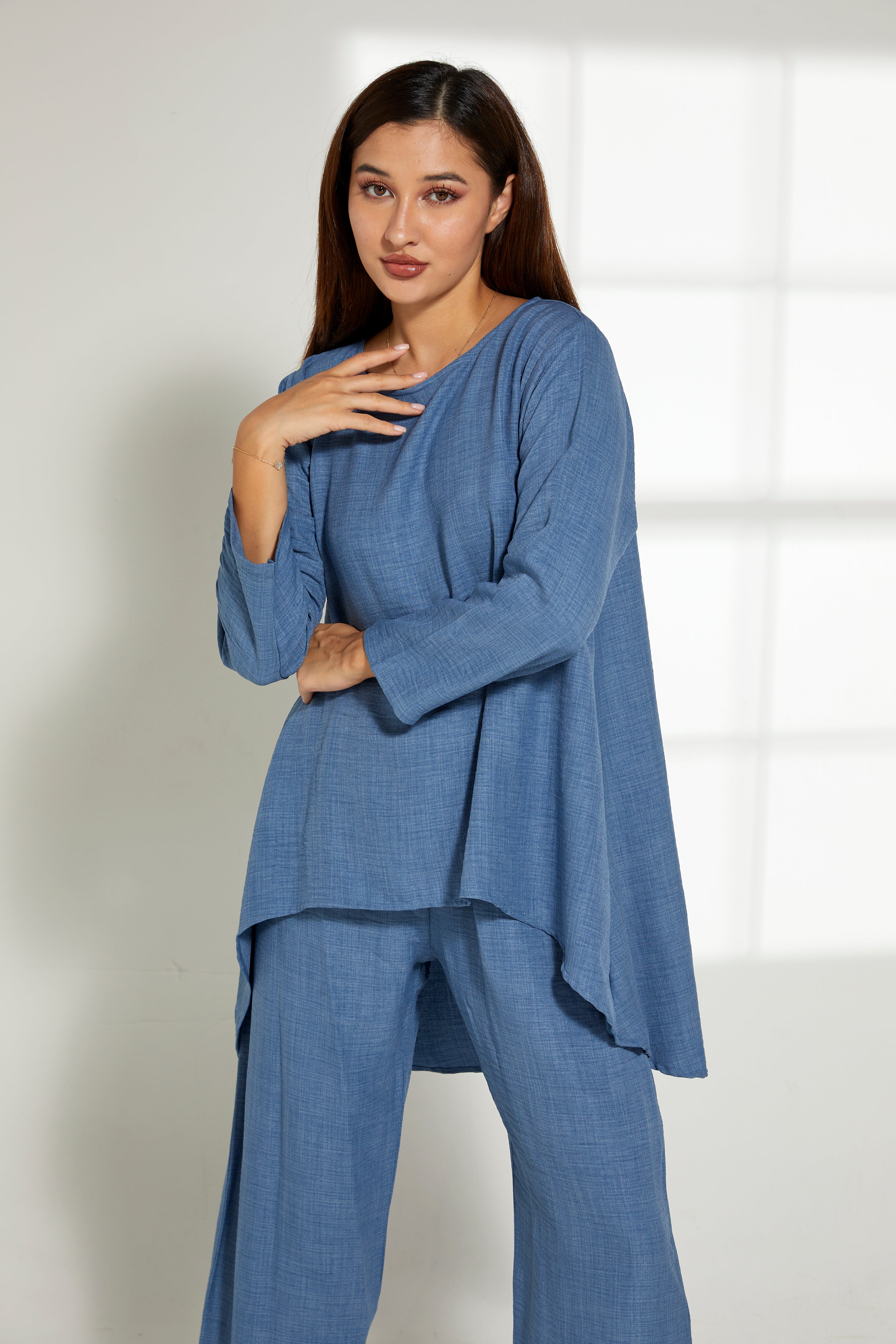 MOiSTREET Blue CEY Mélange Fabric Top And Pants Set