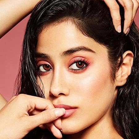 Nykaa Eyes On Me! 10in1 Eyeshadow Palette  Smokey at 8!