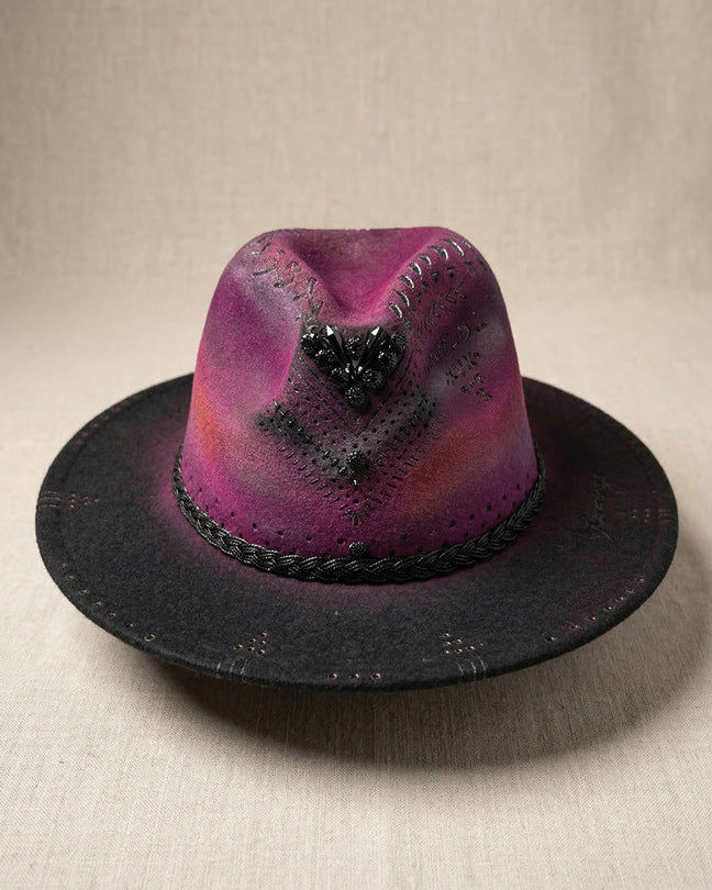 By Carmenzo wild purple dunes hat