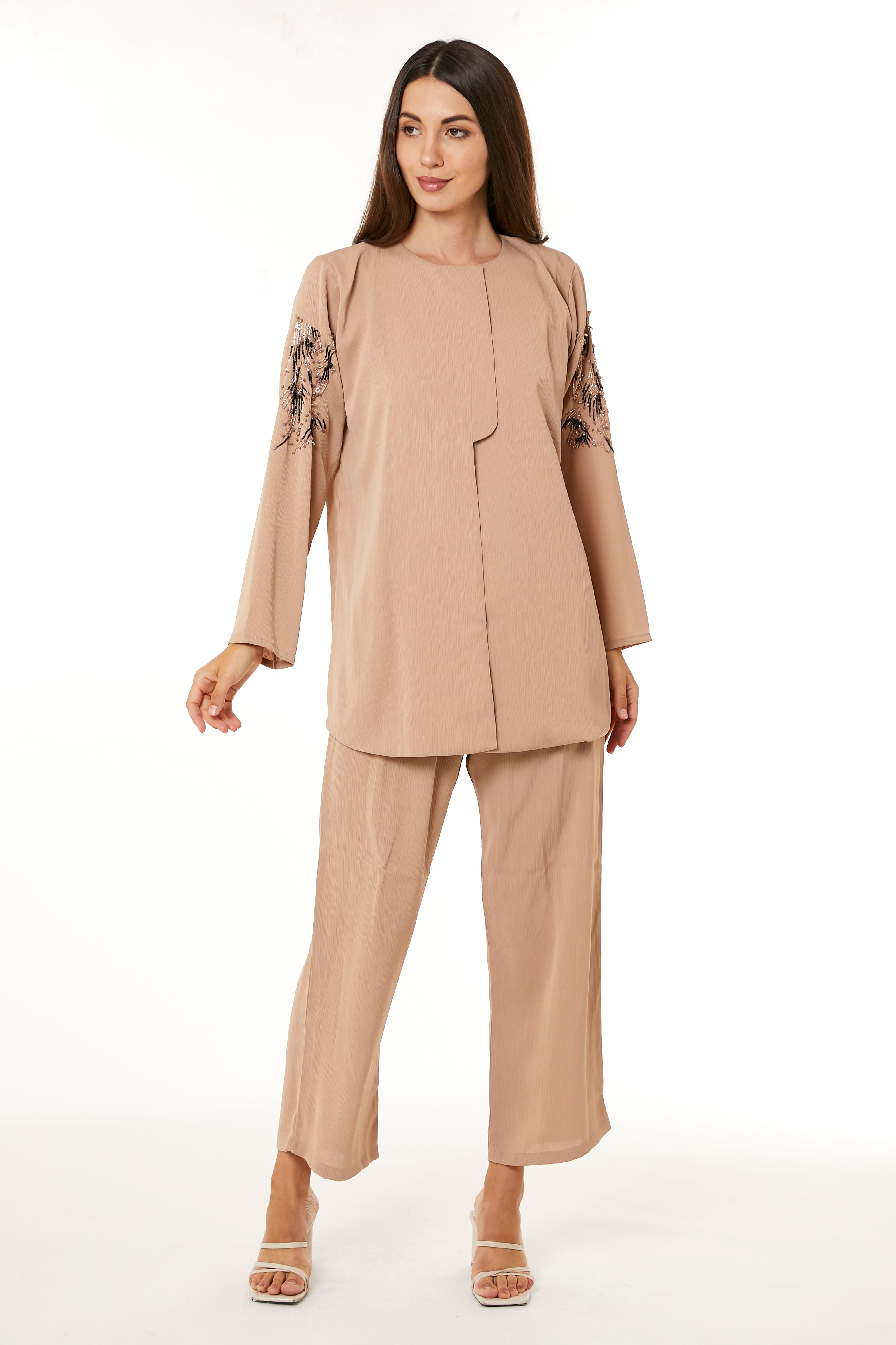 MOiSTREET Beige Zoom Top and Pants Set