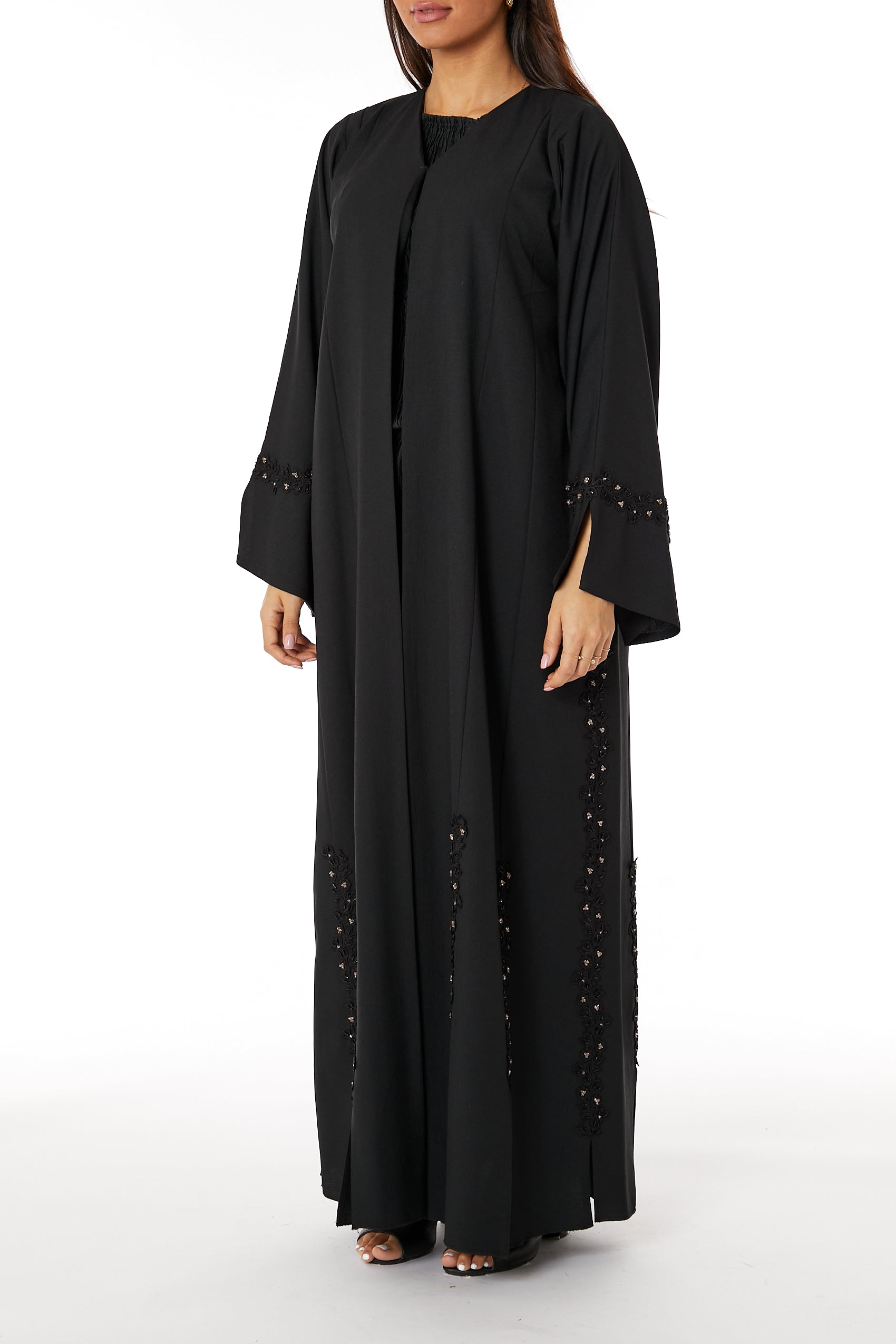 MOiSTREET Black Crepe Embroidered Abaya