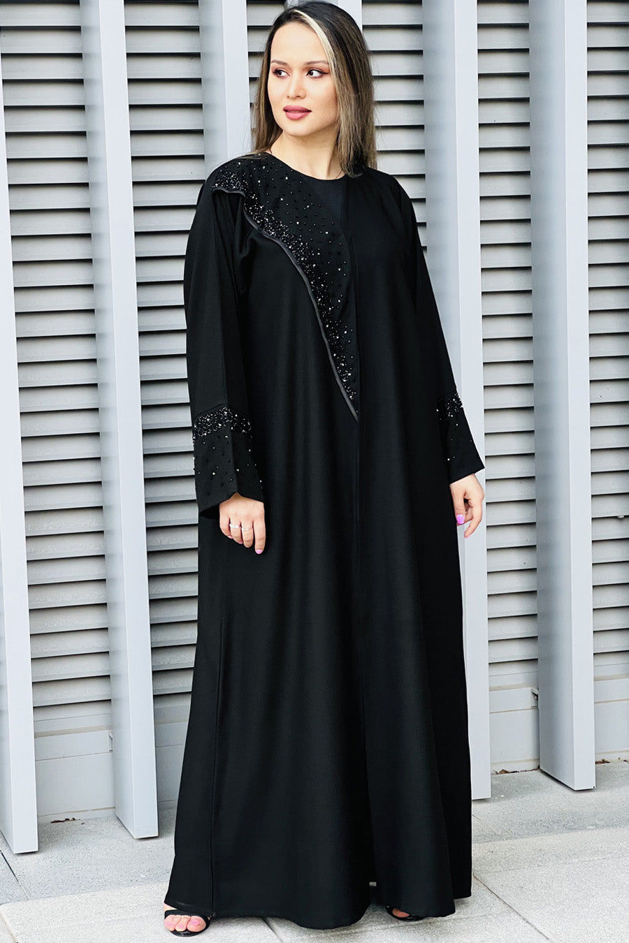 MOiSTREET Embroidered Korean Crepe Black Abaya
