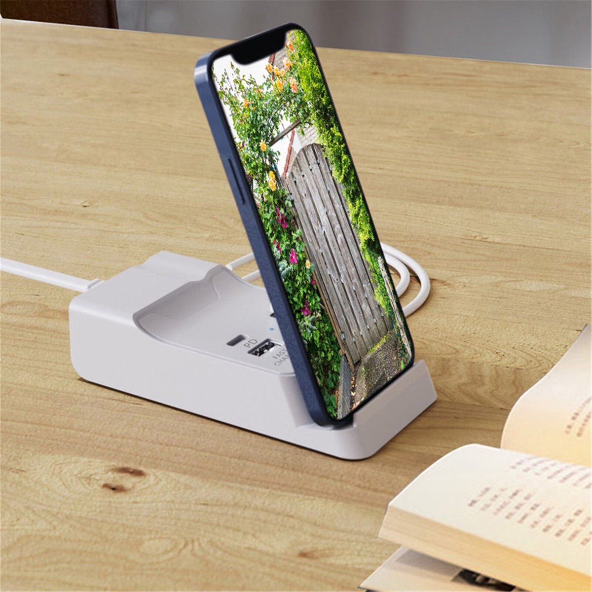 4 Port USB Charger 20W Fast Charging Hub With Phone Holder For Multiple Devices