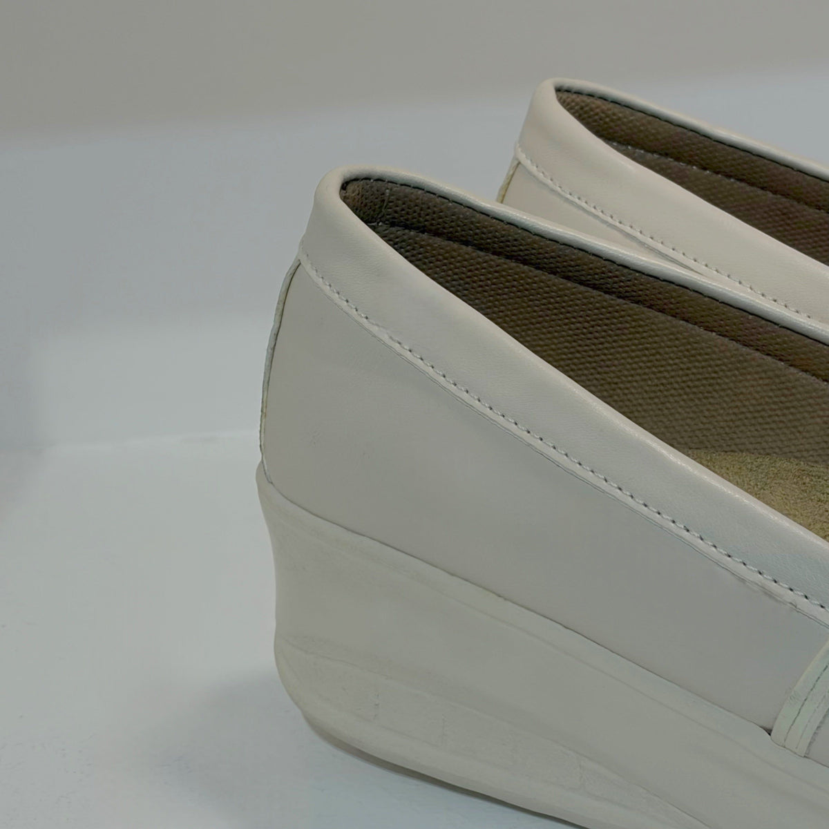 Tunel Women's Medical Shoes