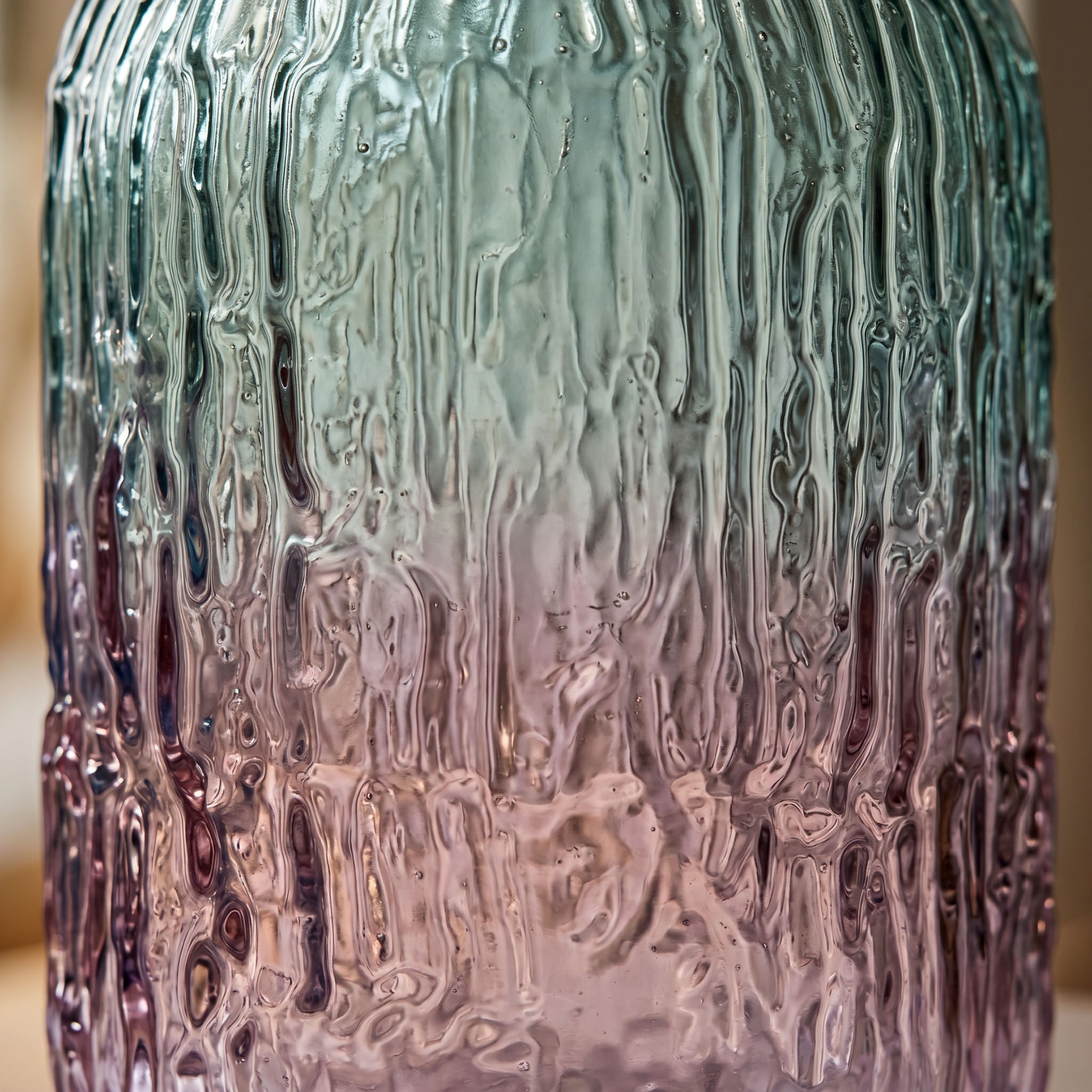 Tati deco Ombre ridged glass vase big