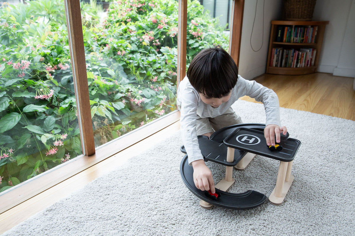 Race N Play