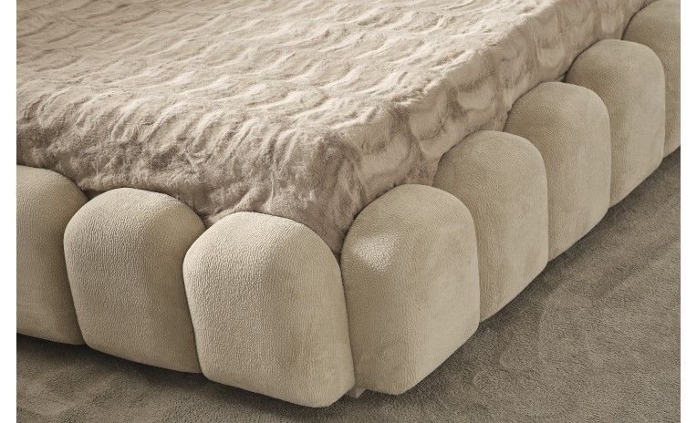Beyonce King Upholostered Bed
