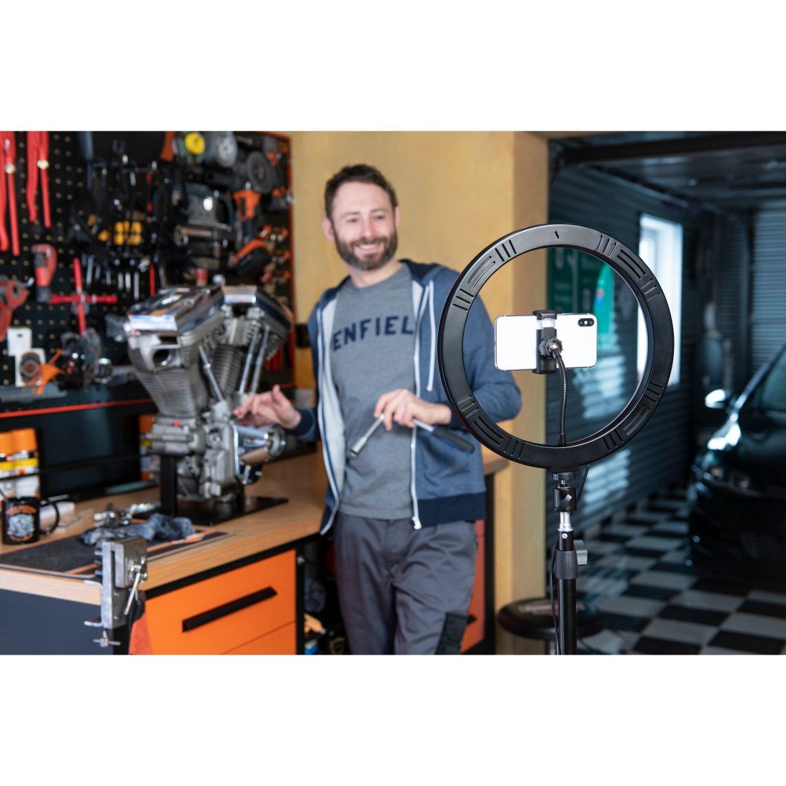 HAMA 4643 SPOTLIGHT 120 LED RING LIGHT,TRIPOD, 12"