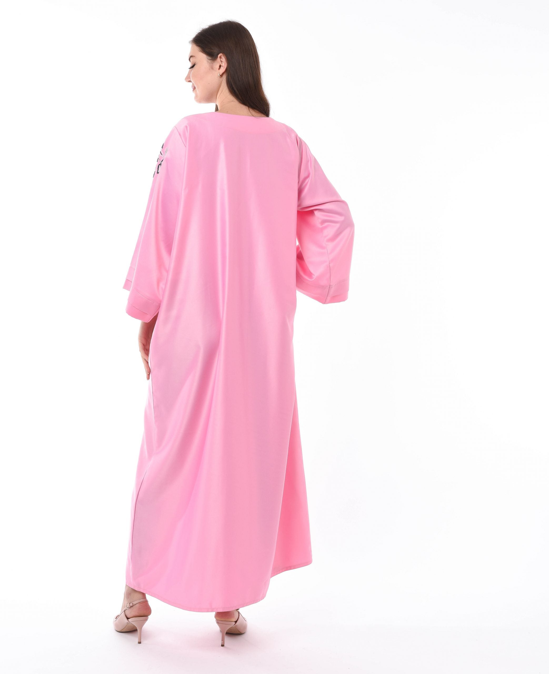 MOiSTREET Pink Kaftan with Embellished Hand Embroidery