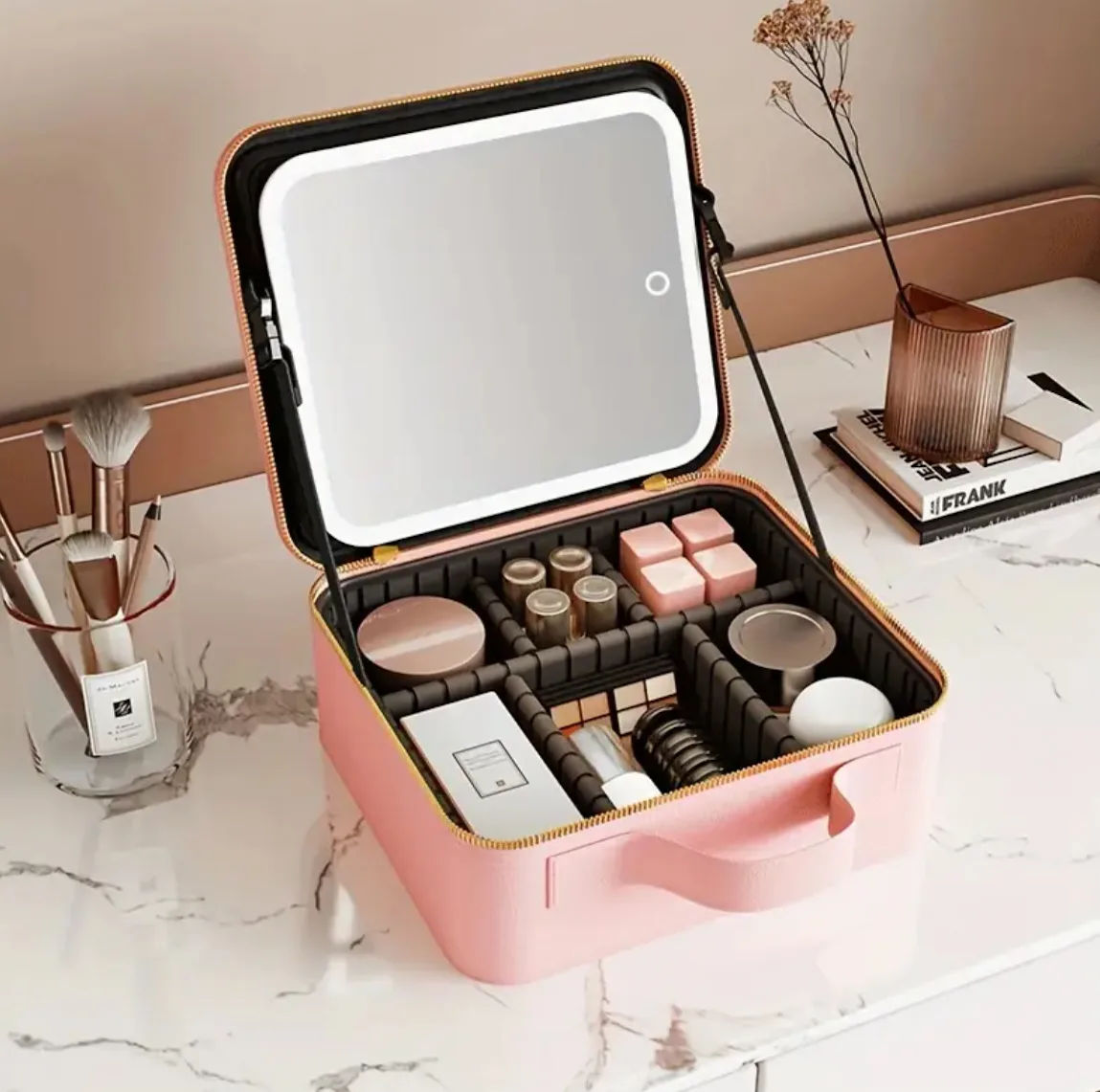Glow-On-The-Go Makeup Case