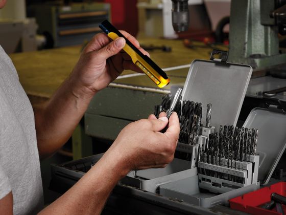 BRENNENSTUHL 1175990 7+1 LED CLIPON LAMP