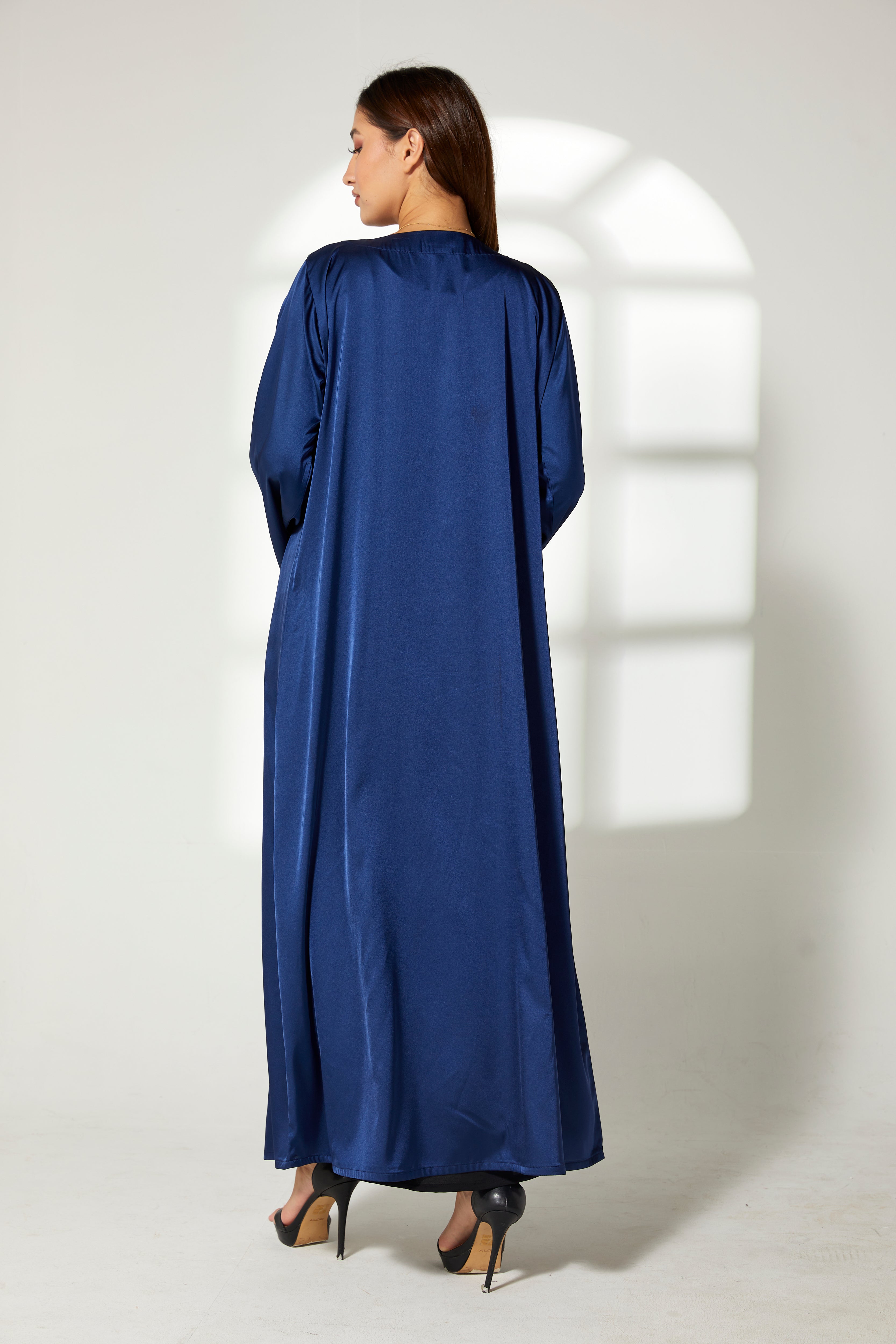 MOiSTREET Navy Silk Hand Embroidered  Kaftan