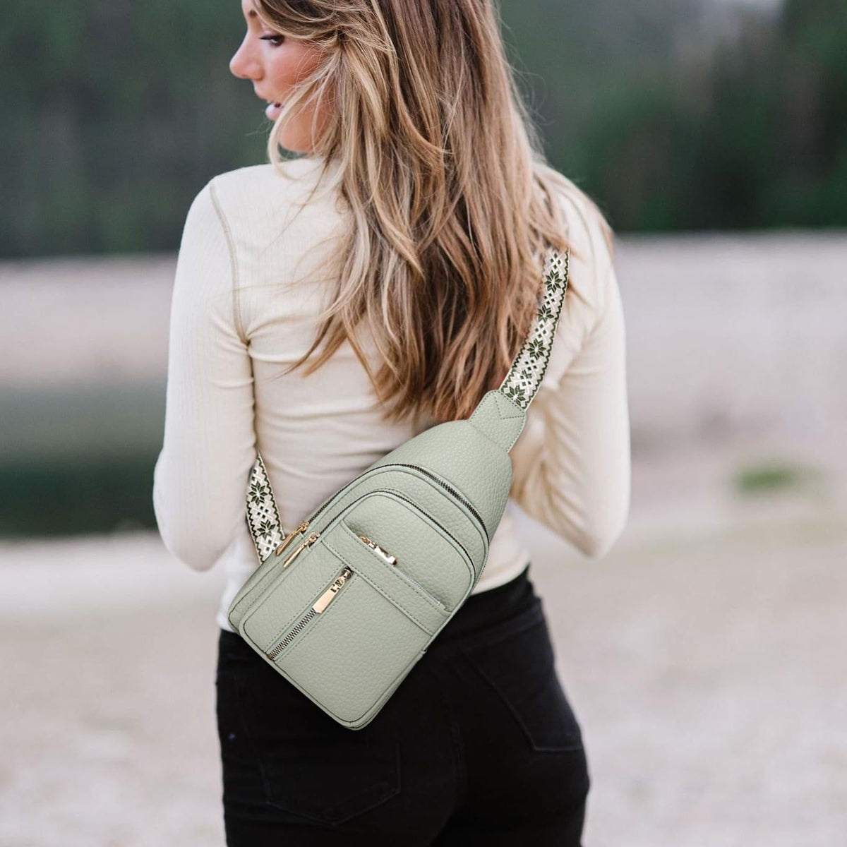 Women Chest Bag Sling Bag Zipper Waist Pack Crossbody Messenger Bag