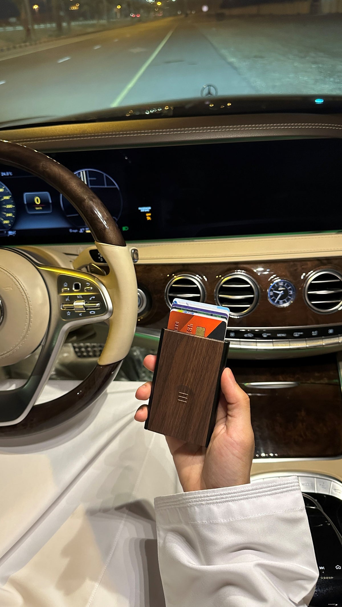 Ogon Automatic Slider Card Holder, Sequoia Effect