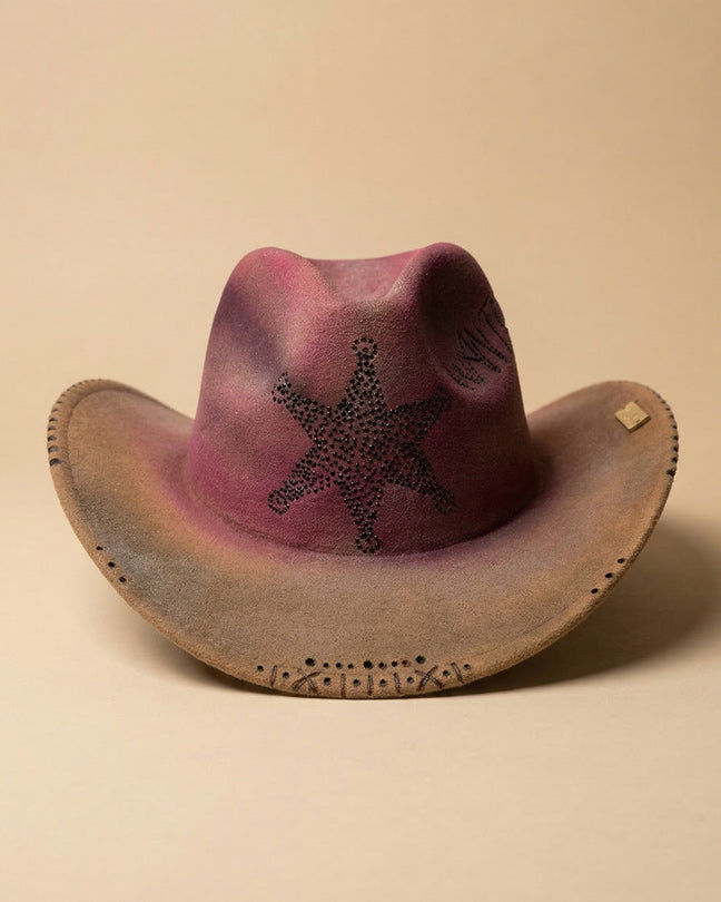 By Carmenzo Sherif wanted hat in pink