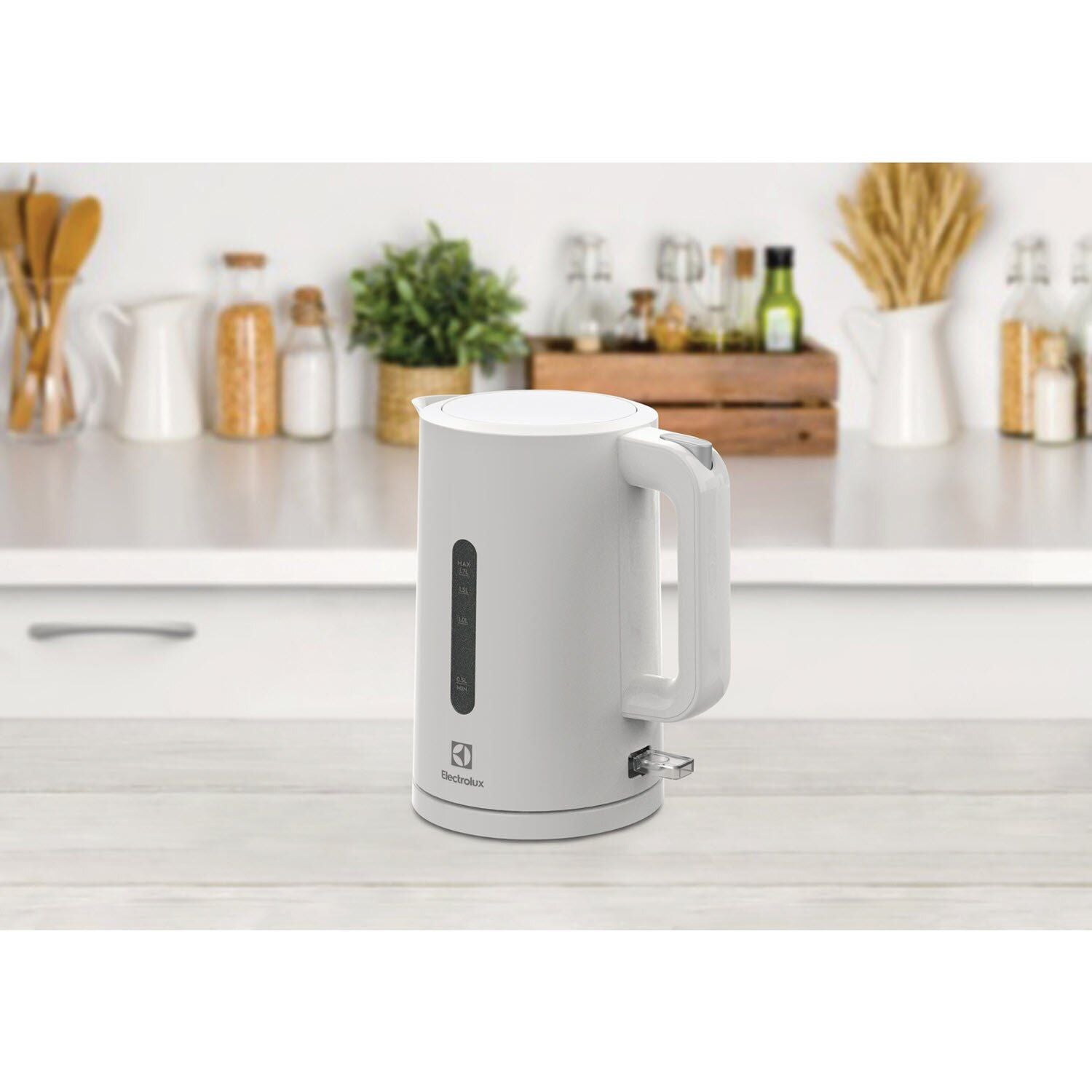 Electrolux 1.7L UltimateTaste 300 Kettle, E2EK1-100W