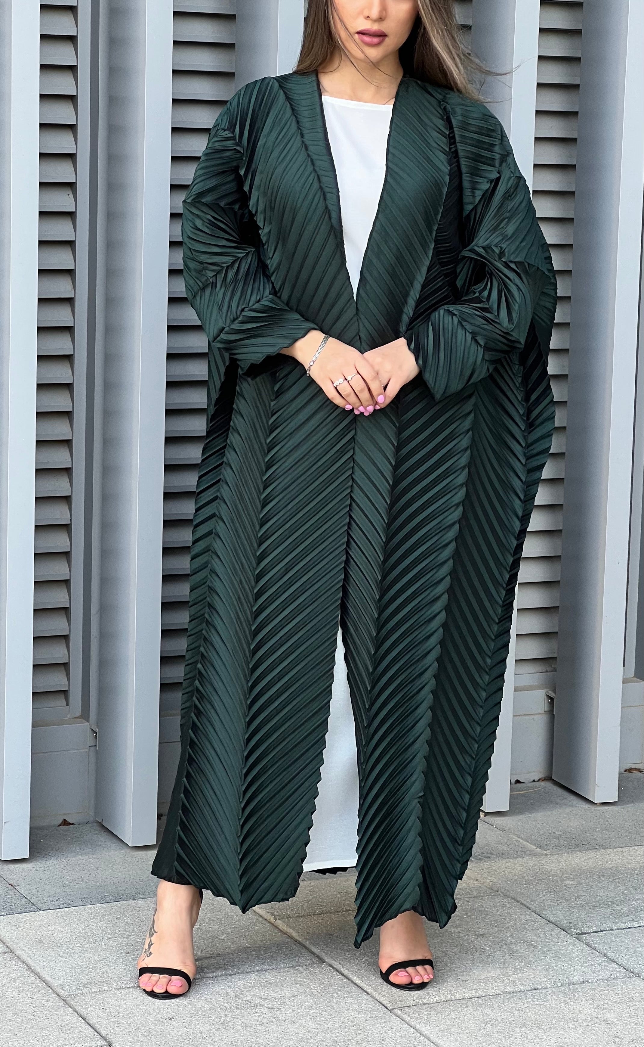 MOiSTREET Green Pleated Taffeta Abaya