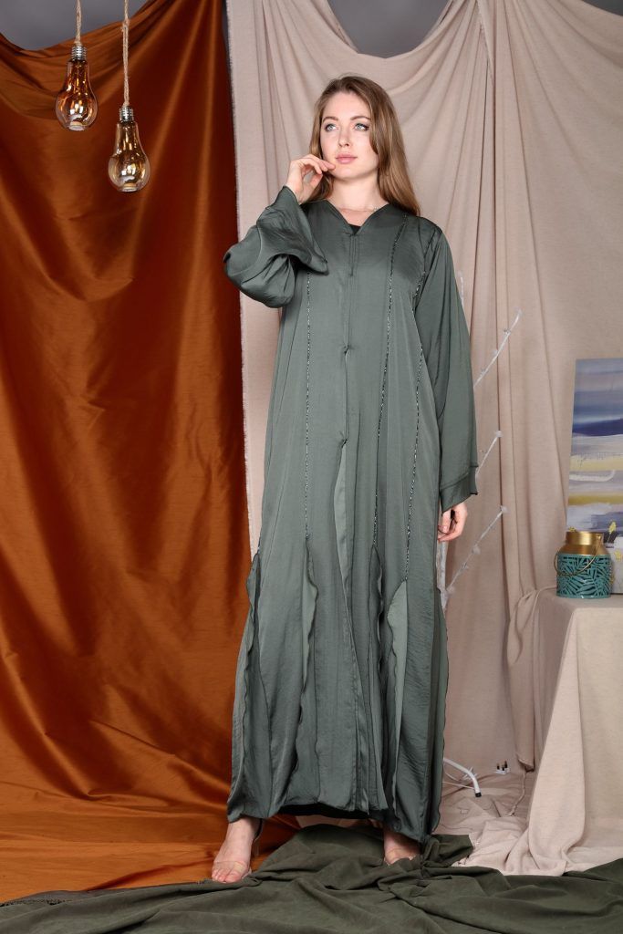 MOiSTREET Green Abaya with Minimalistic Hand Embroidery