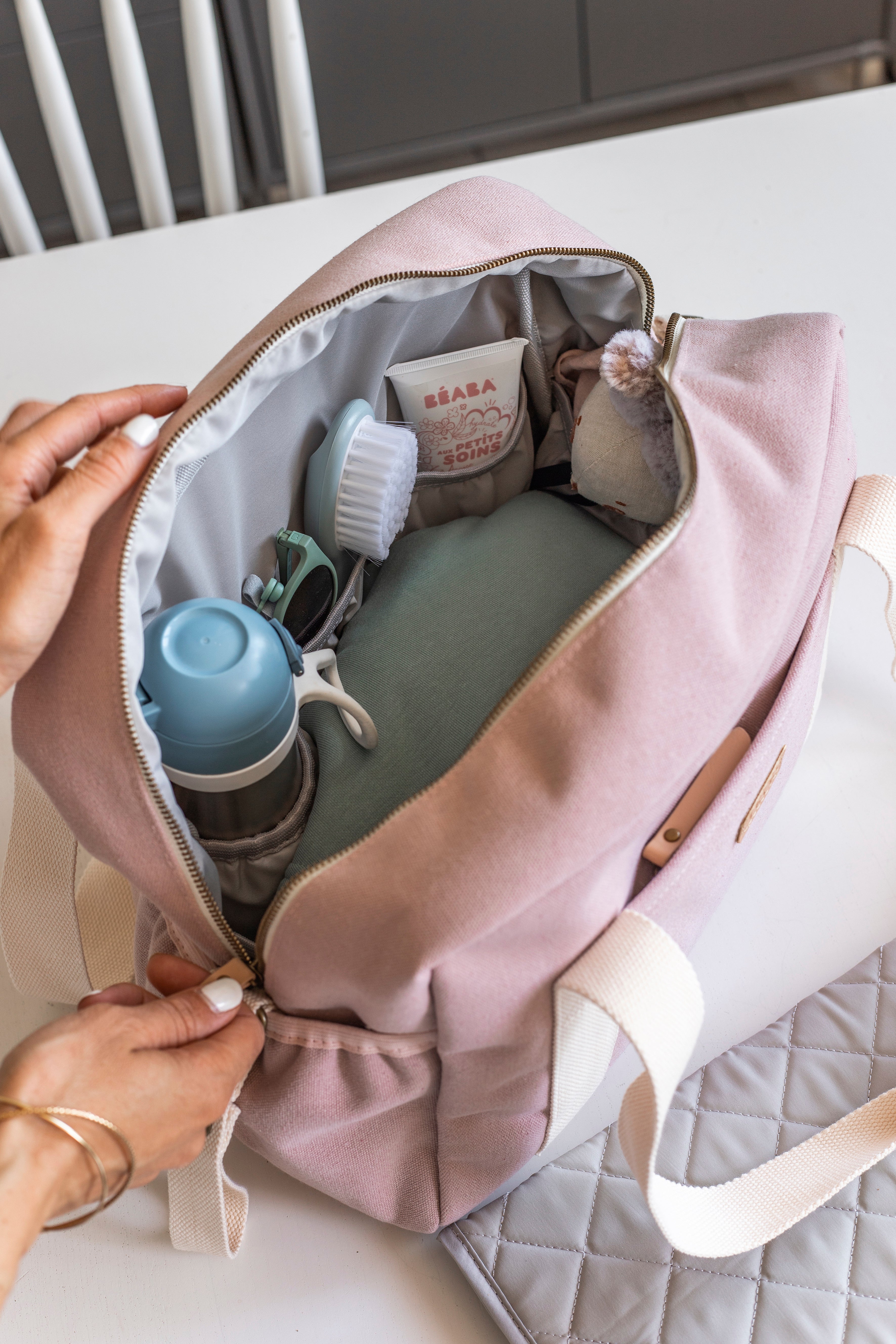BÉABA Paris Changing Bag — Dusty Pink