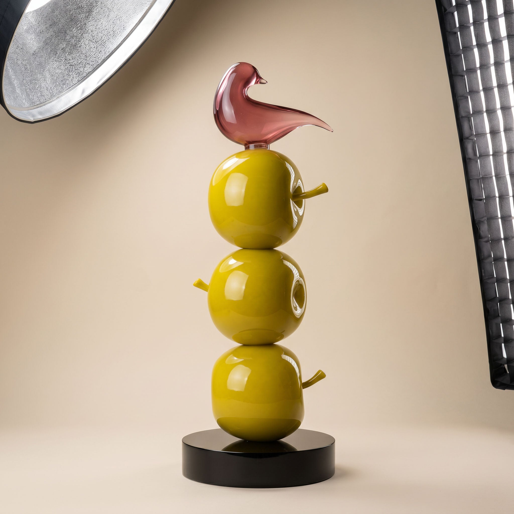 Tati deco Glass bird on golden apples
