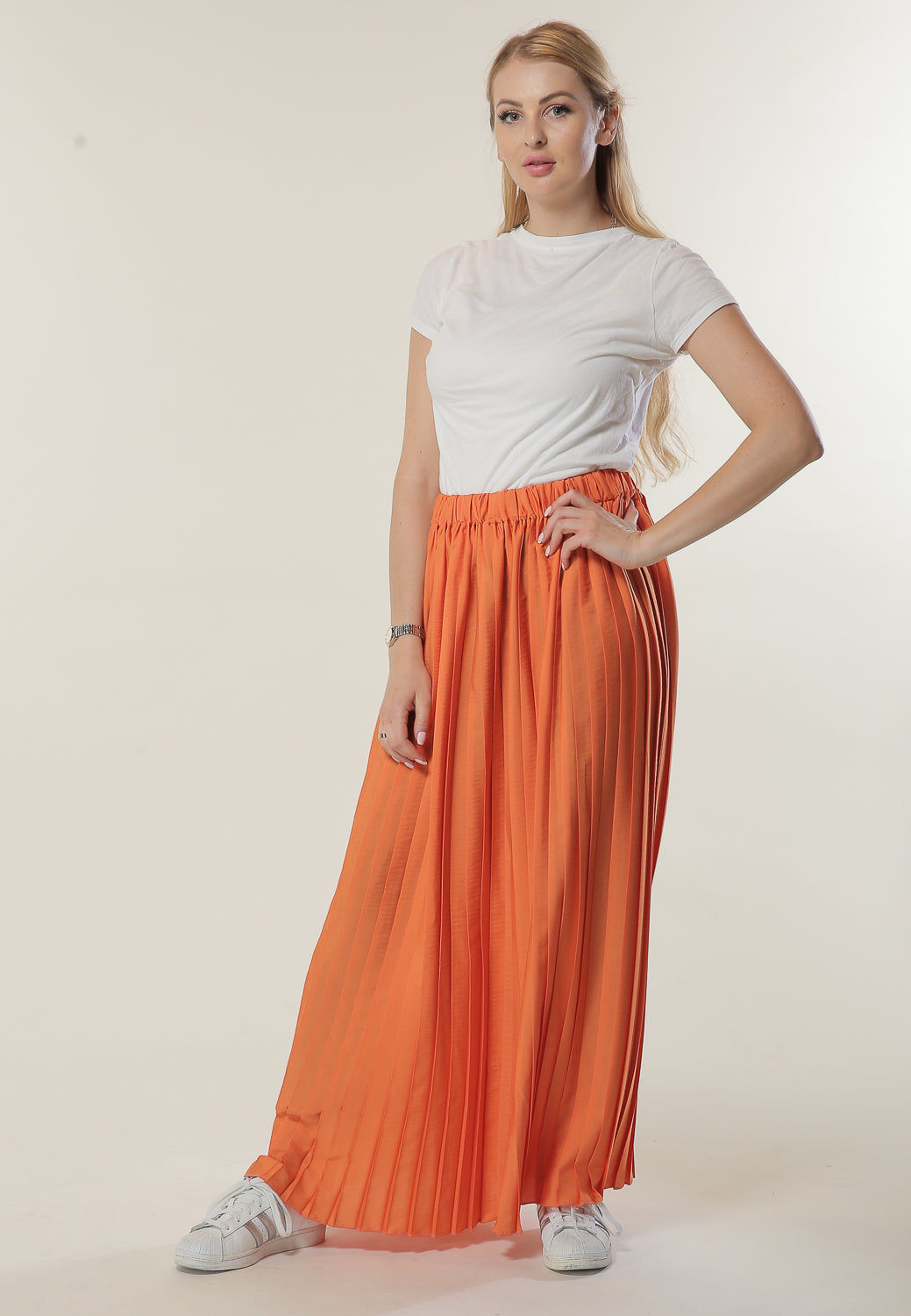 MOiSTREET Orange Pleated Skirt