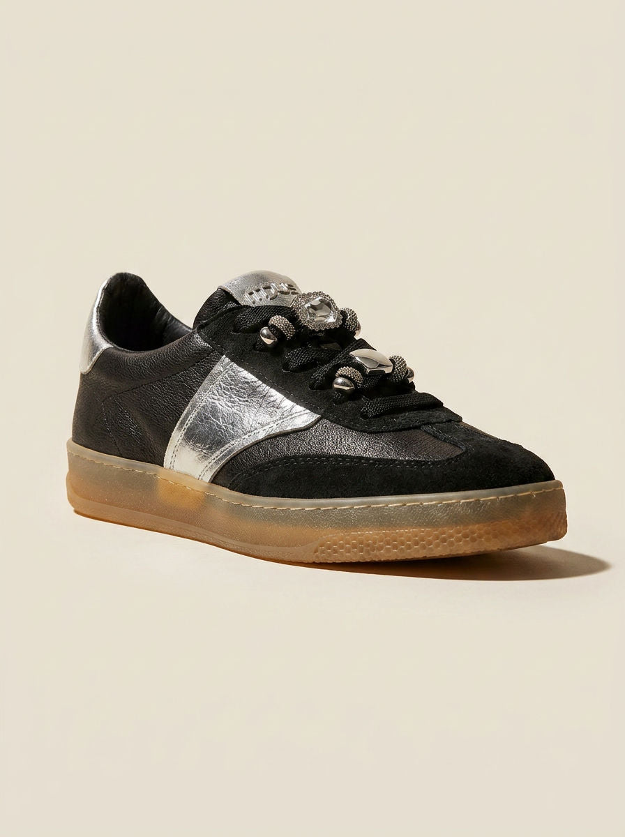 KOAN MJUS Black Leather Silver-Accent Runner